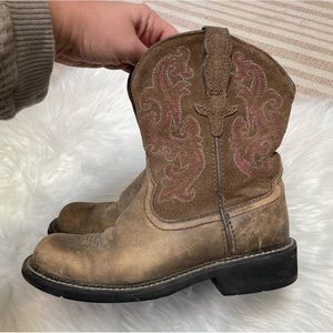 | Ariat | kids boots. Size 8.